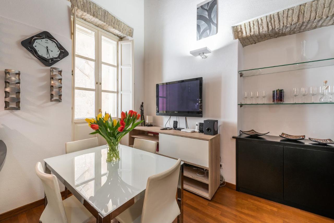 Suite Martini Al Castello Cagliari Exterior foto